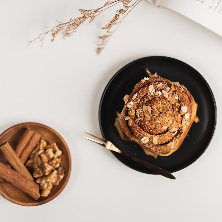 Walnut cinnamon roll image